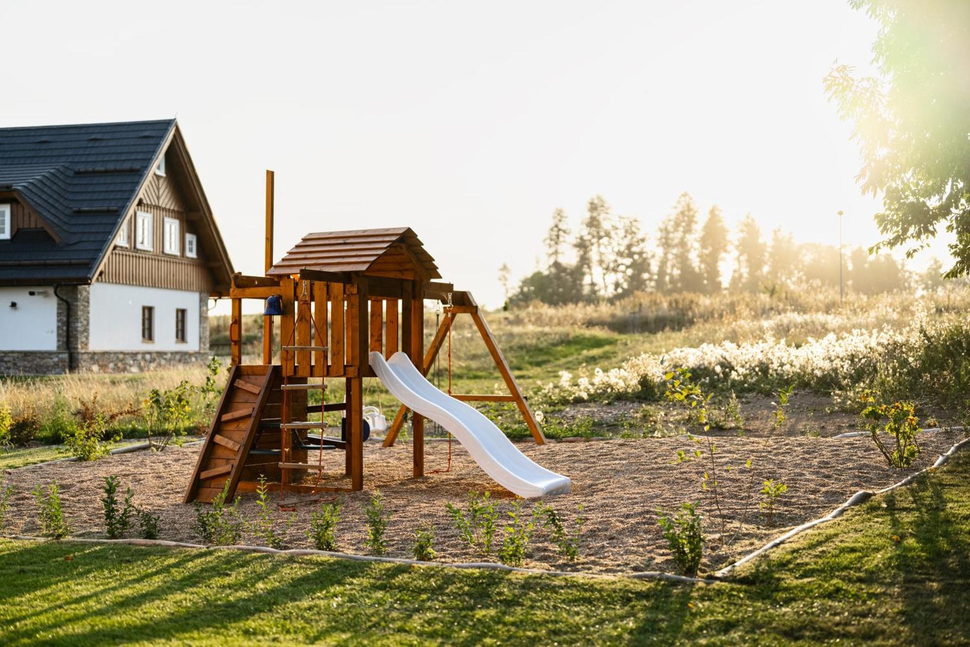 Villa Roubenka "Tam Kde Lisky Davaji Dobrou Noc" Černý Důl Exterior foto
